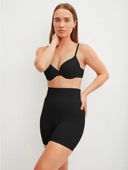 CALIDA CALIDA Lange Unterhose Seamless Shape mit hohem Bund und flachem Abschluss – Produktbild 1 von 1