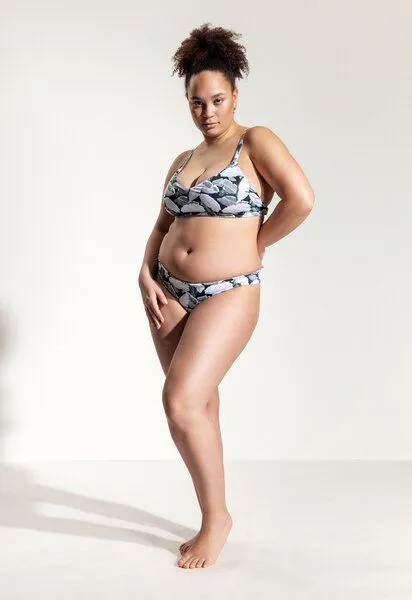 Oy Oy Surf Bikini Oberteil „Dace“, Grünes blattmuster, – Produktbild 3 von 4