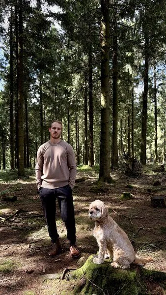 Wooliie Wooliie Handgefertigter 100% Kaschmirpullover – pflanzlich gefärbt, Unisex, Braun, – Produktbild 3 von 4