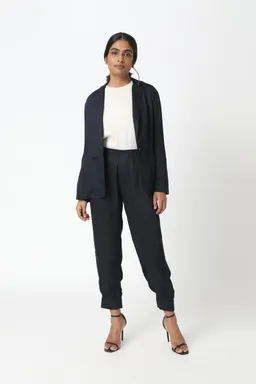 Neu Nomads Neu Nomads Damen vegan Hose Ankle Allie Schwarz – Produktbild 1 von 1