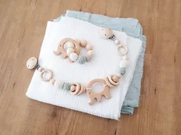 NoniKids Berlin NoniKids Berlin NoniKids Geschenkebox *Wagenkette & Greifling Elefant mint* I Bio Baumwolle – Produktbild 1 von 1