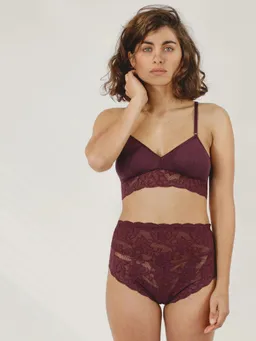 erlich textil erlich textil Hermine Taillenslip mit Spitze aus Q-Nova, made in Europe – Produktbild 1 von 1