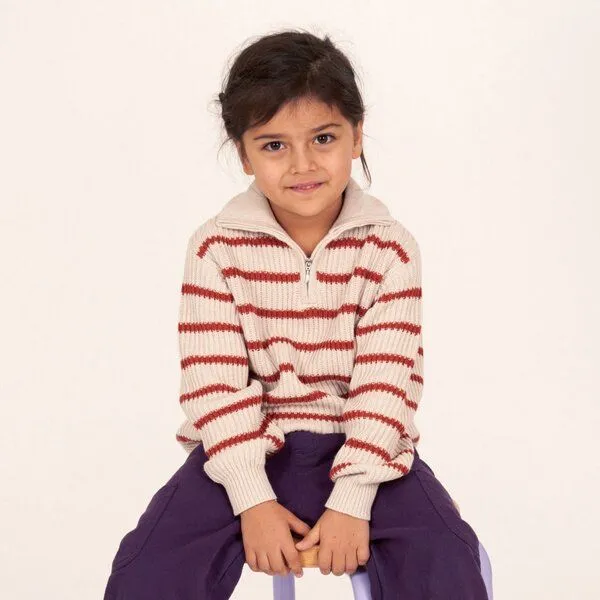 Sense Organics Sense Organics Kinder Strickpullover in Cremeweiß-Terrakottarot Melange geringelt, Modell LOORCA, Rose, – Produktbild 2 von 4