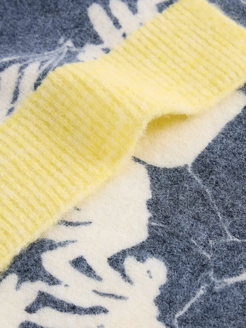 White Stuff Bedruckter Schal Karli - Einheitsgröße, Marineblau multi, – Produktbild 3 von 3