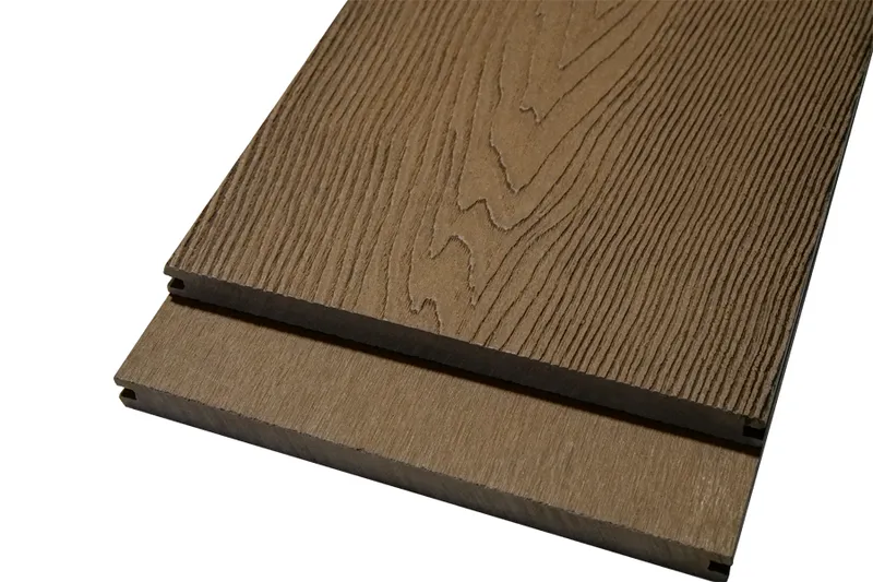 woodstore24 woodstore24 WPC Massivdiele WoodoKorsika 18 (S) x 249 (B) mm braun einseitig 3D Holzoptik einseitig gebürstet beidseitig begehbar Länge 4,00 m – Produktbild 1 von 1