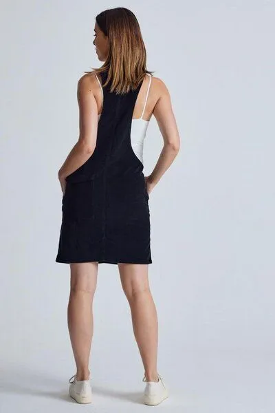 Flax and Loom Flax and Loom Cord Latzkleid Peggy, Winter black, – Produktbild 8 von 8