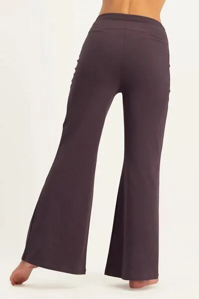 Urban Goddess Urban Goddess Maeve weite Yogahose mit Midwaist, Berry (lila), – Produktbild 3 von 4