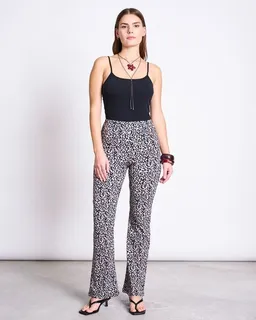 JAN N JUNE JAN N JUNE Ausgestellte Flared Leggings leo GOTS – Produktbild 1 von 1