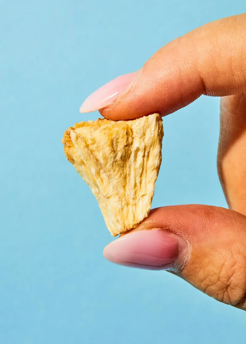KoRo Gepuffte Bio Ananasstücke 500 g – Produktbild 4 von 5