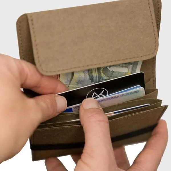 ANDERS & KOMISCH ANDERS & KOMISCH Mittelgroßes Portemonnaie mit RFID Schutz - KOMPAKT, Schwarz, – Produktbild 1 von 6