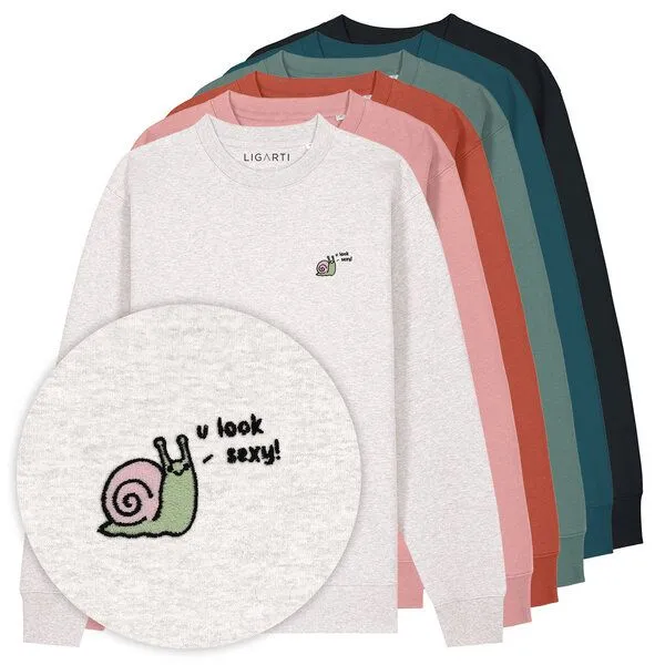 LIGARTI Bestickter Pullover – Schnexy die Schnecke – LIGARTI Tiermanufaktur, Senfgelb, – Produktbild 2 von 2