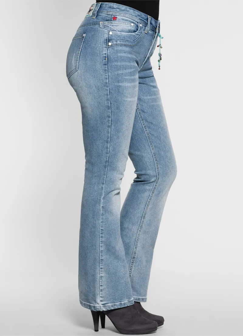 sheego by Joe Browns Bootcut-Jeans, Light blue-denim, – Produktbild 2 von 3