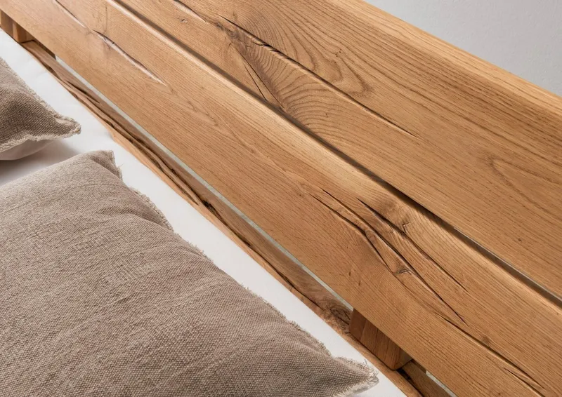OTTO home Massivholzbett Ultima, Balkenbett, Fichte oder Eiche Massivholz, FSC® zertifiziert (sehr stabil: Hohe Belastbarkeit: 200kg je Seite, mehrere Breiten), Skandinavisches Designerstück, Robust, Füße in Kufenform, Made in EU, Beige, – Produktbild 7 von 7