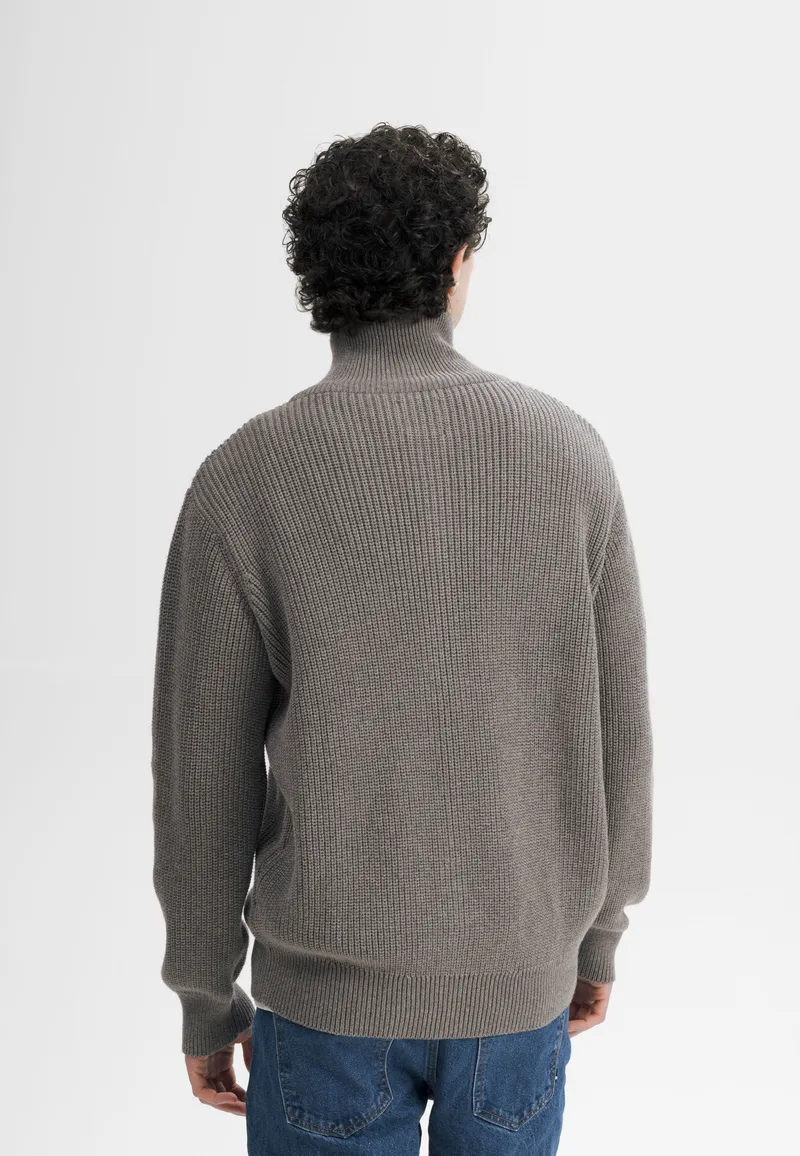 MELA MELA Herren vegan Strickjacke Mit Rippbündchen Taksh Bear Melange, Braun, – Produktbild 1 von 2