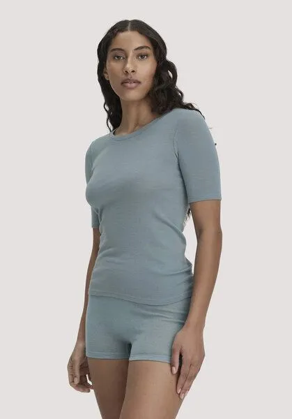 hessnatur hessnatur T-Shirt PURE FUNCTION aus Bio-Merinowolle mit Seide, Sturmblau, – Produktbild 1 von 4