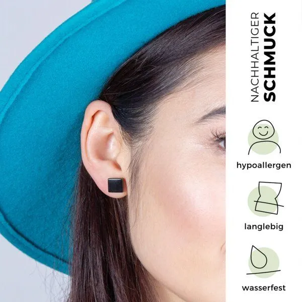 ALEXASCHA ALEXASCHA Minimalistische Ohrstecker, klein, aus Glas, Onyxschwarz, – Produktbild 3 von 4