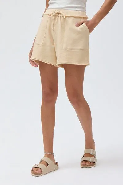 People Wear Organic People Wear Organic Sweat Shorts, gelb uni, Bio-Baumwolle, Yellow, – Produktbild 1 von 4