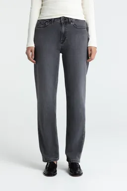 Kings Of Indigo Kings of Indigo Damen vegan Jeans Inoe Mid Rise Straight Leg Grau – Produktbild 1 von 1