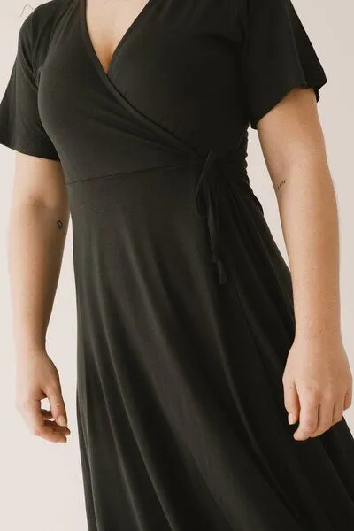 TIRALAHILACHA TIRALAHILACHA Helen Tencel wrap dress, Schwarz, – Produktbild 3 von 4