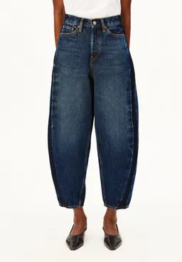 ARMEDANGELS ARMEDANGELS Weite Jeans BAARLY BARREL 100% Bio-Baumwolle Non Stretch (Non-Stretch, Loose Fit) High waist – Produktbild 1 von 1