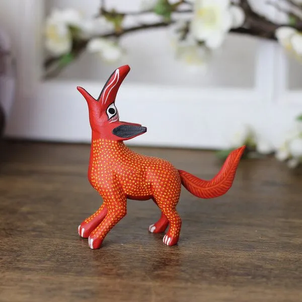 Mitienda Shop Mitienda Shop Alebrije aus Holz Hund rot – Produktbild 2 von 3