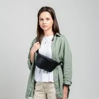 MOOT MOOT Die Bauchtasche aus Lederjacken – Produktbild 1 von 1