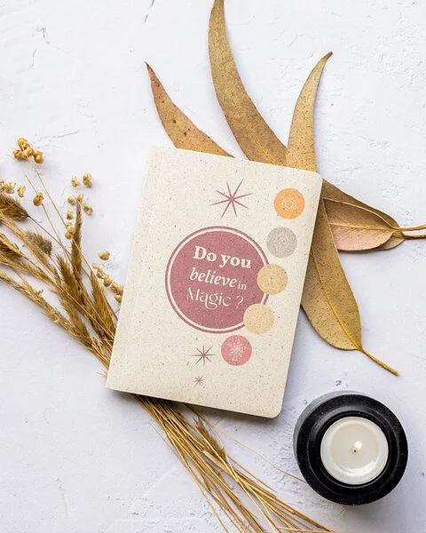 Oh Shanti Oh Shanti Graspapier Notizbuch "Do you believe in magic?" – Produktbild 1 von 4