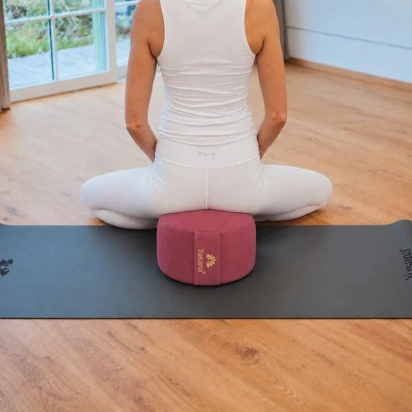 Yosana Yosana Yogakissen rund, Meditationskissen 30x15cm, Aubergine, – Produktbild 3 von 8