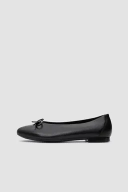 BOHEMA BOHEMA Damen vegan Ballet Flats Mossy Schwarz – Produktbild 1 von 1