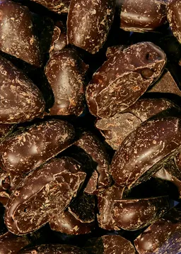 KoRo Datteln in Zartbitterschokolade 1 kg – Produktbild 1 von 1