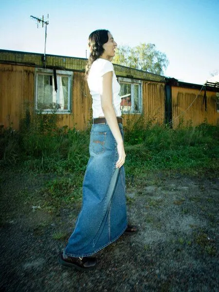 Nudie Jeans Nudie Jeans Tanja Skirt Orange Painter, Mid blue (blau), – Produktbild 3 von 4