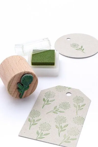 STUDIO KARAMELO STUDIO KARAMELO Stempel kleines Blümchen – Produktbild 2 von 4