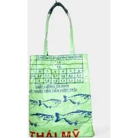REFISHED fair fashion REFISHED fair fashion Tasche 'BUSINESS BAG' - upcycelte Fischfuttersäcke, #fish hellgruen, – Produktbild 1 von 1