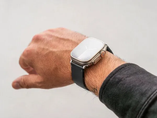 Woodcessories Woodcessories Apple Watch Armband Leder Vegan aus Aloe Vera, Schwarz, – Produktbild 1 von 2