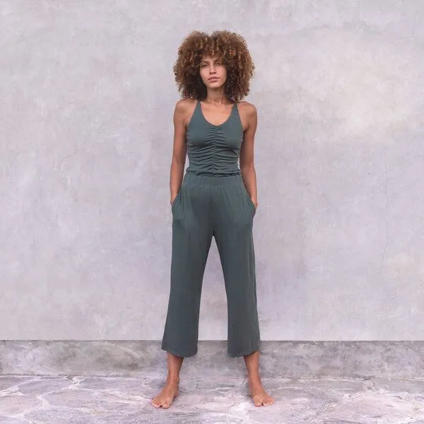 Jaya Jaya NICOLE - Damen - Top für Yoga aus Biobaumwolle mit besonderer Rückenpartie, Forest/grün, – Produktbild 3 von 4