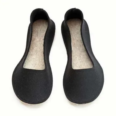 Ursanina Ursanina Ballerinas aus Wollfilz - Handarbeit aus Slowenien, Schwarz, – Produktbild 2 von 3