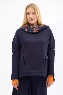KOKOworld Hoodie Aruba Damen – Kapuzenpullover aus Bio-Baumwolle – mit geräumiger Tasche & KOKOworld-Prints – warm, bequem & fair in der EU produziert – ideal für Yoga, Alltag & Homewear – Produktbild 1 von 1