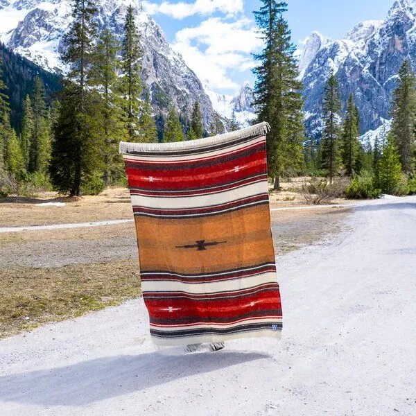 Steppenwolle Steppenwolle Wolldecke PATAGONIA | Kuscheldecke aus 100% Schurwolle | Plaid 100% mulesingfrei – Produktbild 3 von 4