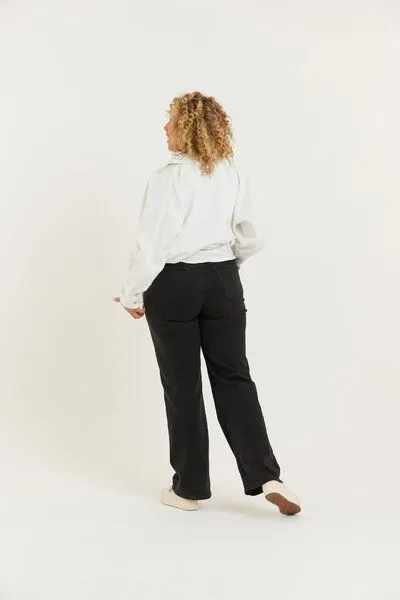 Flax and Loom Flax and Loom Tencel Wide Leg Jeans Modell: Etta, Black, – Produktbild 4 von 4