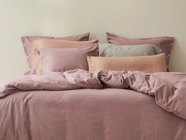 Yumeko Yumeko Kissenbezug aus Velvet Flanell, Mauve chambray, – Produktbild 1 von 4