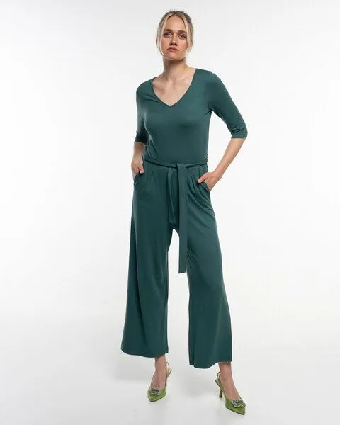 Alma & Lovis Alma & Lovis Eleganter Einteiler aus fließendem EcoVero | Pique Jumpsuit, Botanic (grün), – Produktbild 3 von 4