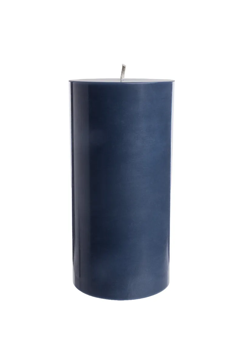 Tranquillo Handgearbeitete Stumpenkerze GLUMI dark blue, Ø 7,5 x 15 cm - blau – Produktbild 1 von 3
