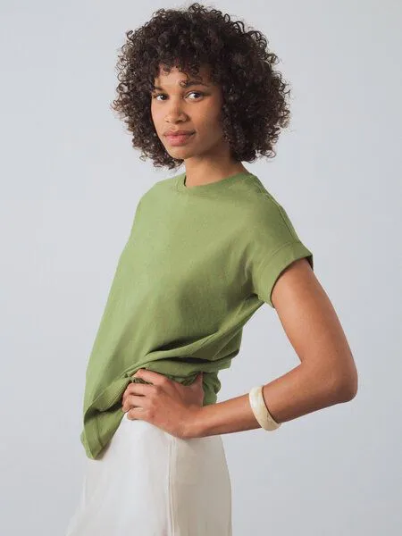 Honest Basics Honest Basics Damen Flügelärmeln T-Shirt aus Bio- und recycelter Baumwolle, Oliv, – Produktbild 1 von 4