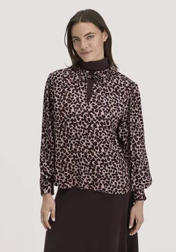 hessnatur hessnatur Bluse Relaxed aus LENZING ECOVERO Viskose – Produktbild 1 von 1