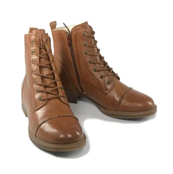 Ten Points Ten Points gefütterte Schnürstiefel, Pandora Boots, vegetabil gegerbtes Leder, Hellbraun (cognac), – Produktbild 1 von 3