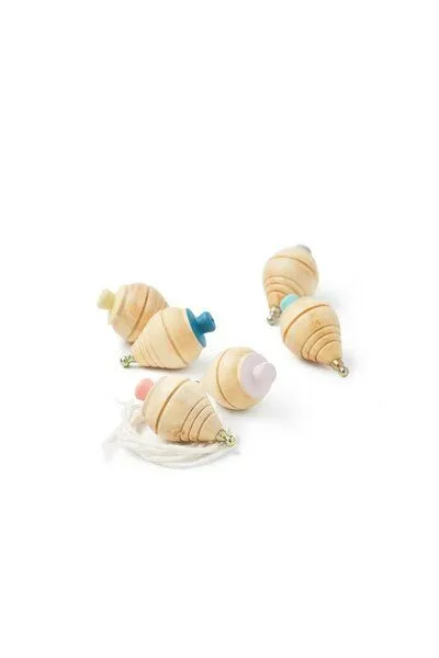 Me&Mine Mini-Kreisel aus Holz mit Schnur von Me&Mine, Koralle, – Produktbild 2 von 2