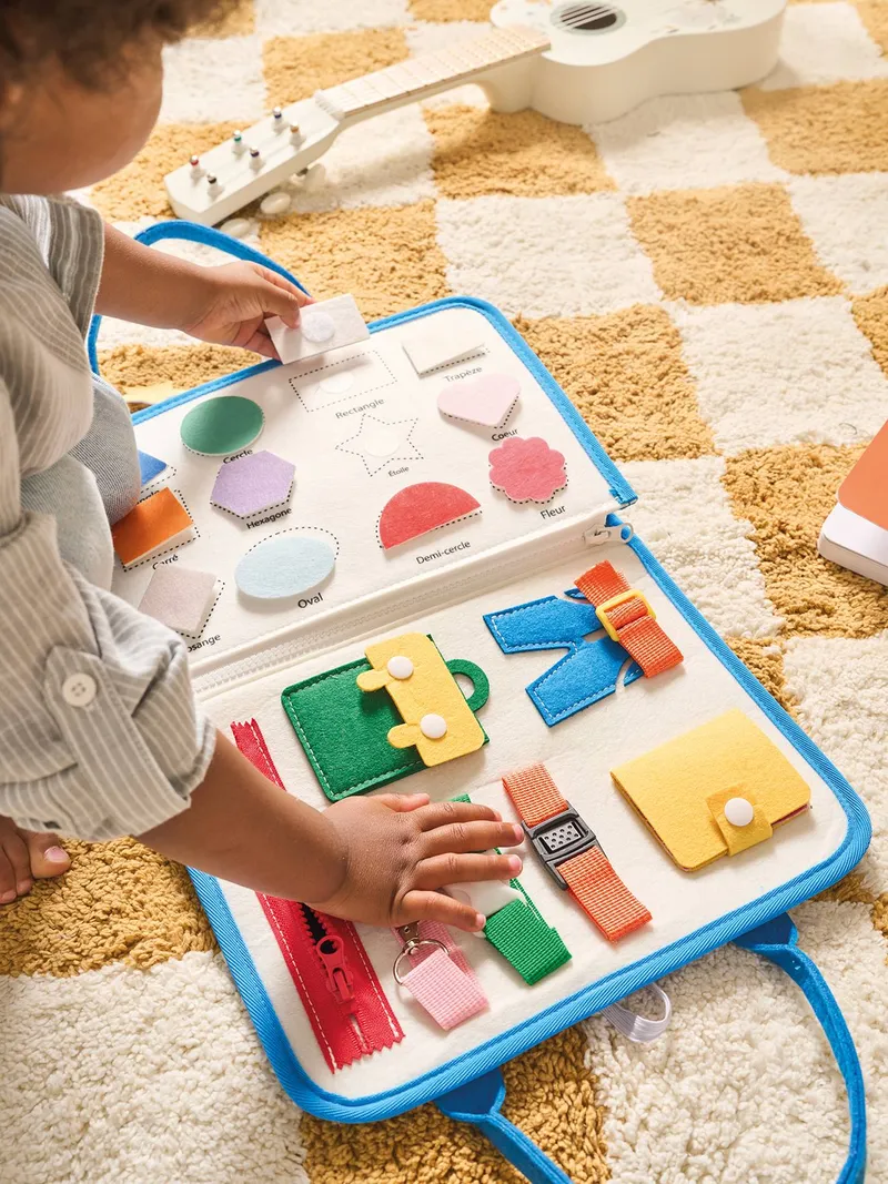 Vertbaudet Kinder Lernspielzeug Busi Board Activity-Stoffbuch, Mehrfarbig, – Produktbild 1 von 4