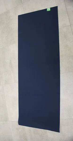 green&fair green&fair Yogamatte aus fair gehandeltem Naturkautschuk, Blau, – Produktbild 3 von 4