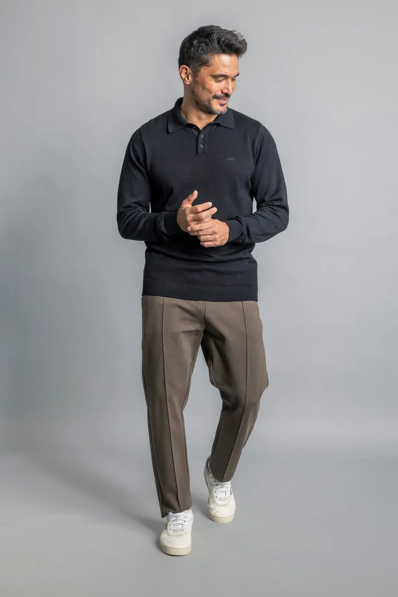 DIRTS DIRTS Herren vegan Strick Polohemd Langärmelig Schwarz, Schwarz, – Produktbild 1 von 2
