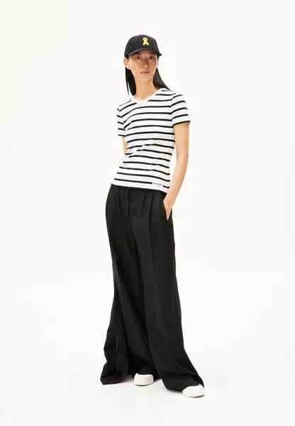 ARMEDANGELS ARMEDANGELS KARDAA STRIPES Damen Ripp-T-Shirt aus Bio-Baumwoll Mix, White-black, – Produktbild 3 von 4